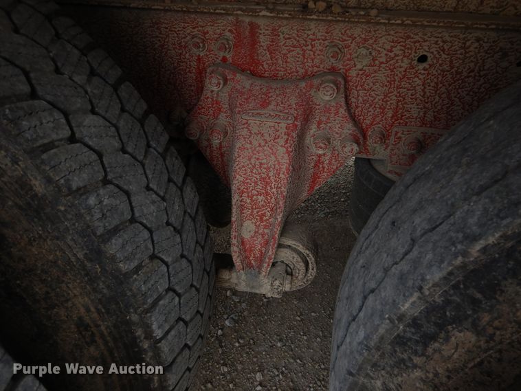 image for item AF9950 1993 Freightliner FLD  dump truck