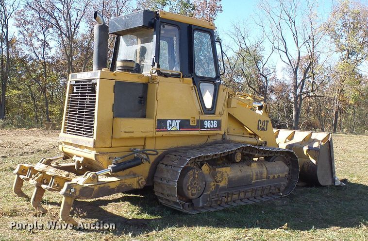 image for item DC2916 1997 Caterpillar 963B  track loader