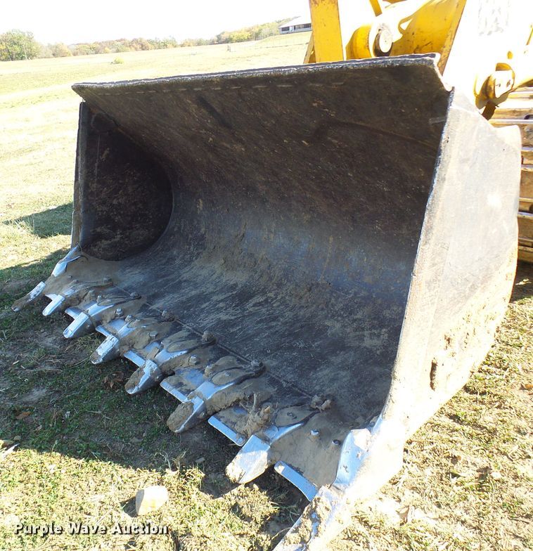 image for item DC2916 1997 Caterpillar 963B  track loader