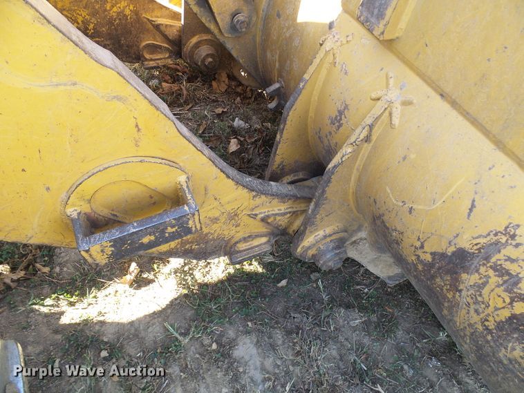 image for item DC2916 1997 Caterpillar 963B  track loader