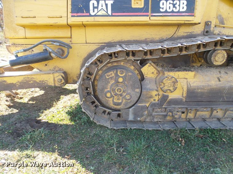 image for item DC2916 1997 Caterpillar 963B  track loader