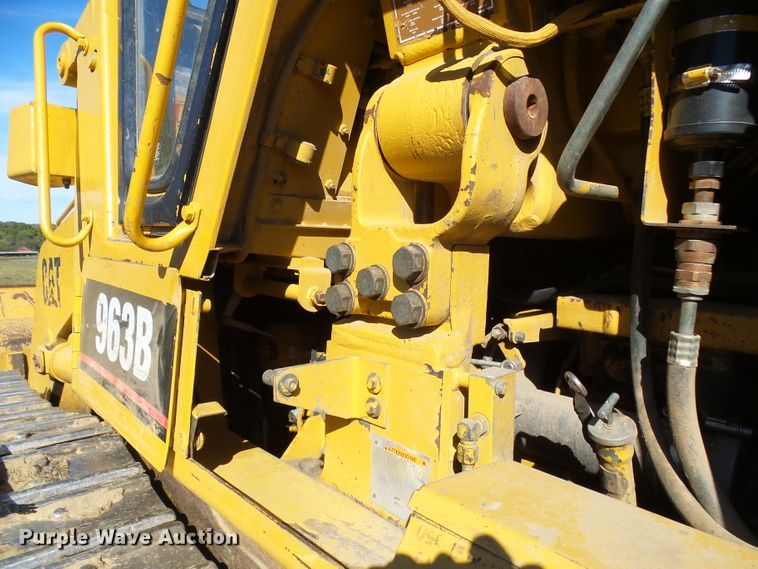 image for item DC2916 1997 Caterpillar 963B  track loader