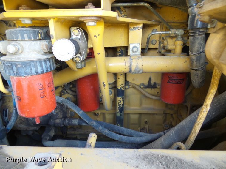 image for item DC2916 1997 Caterpillar 963B  track loader