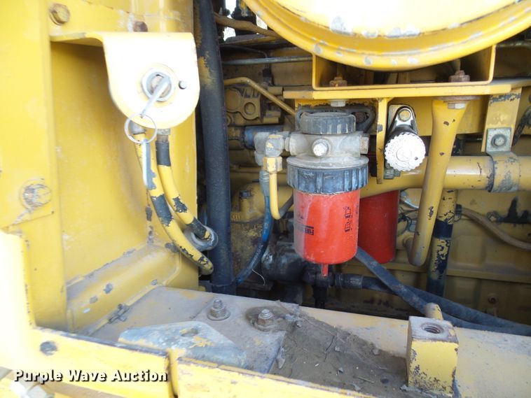 image for item DC2916 1997 Caterpillar 963B  track loader