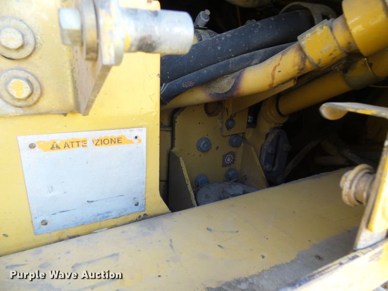 image for item DC2916 1997 Caterpillar 963B  track loader