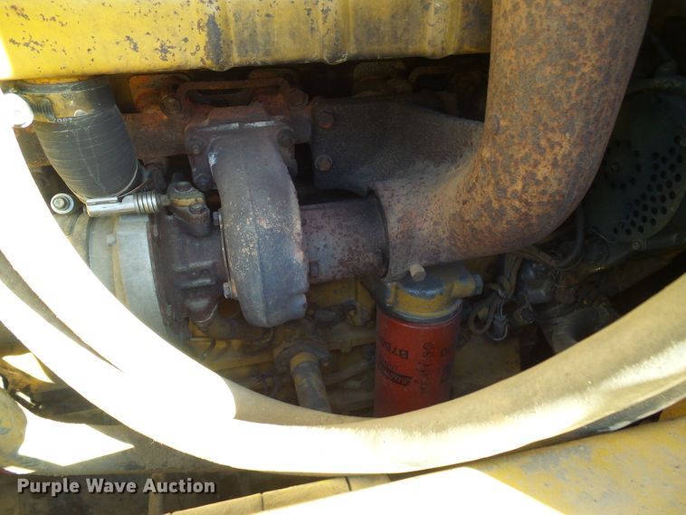 image for item DC2916 1997 Caterpillar 963B  track loader