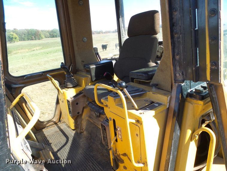 image for item DC2916 1997 Caterpillar 963B  track loader