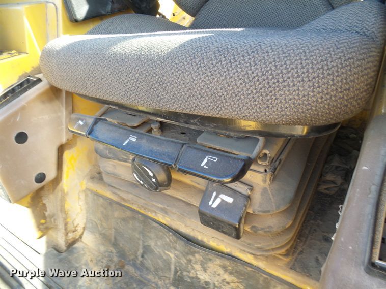 image for item DC2916 1997 Caterpillar 963B  track loader