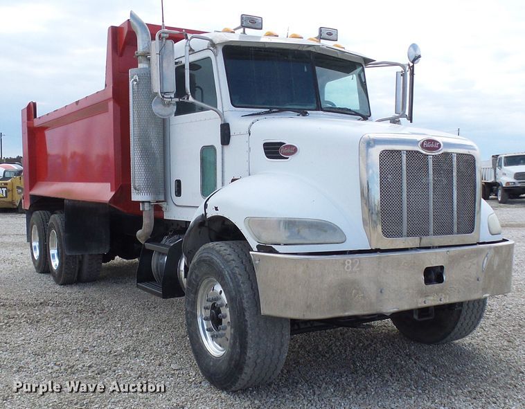 image for item DC2926 2006 Peterbilt 335  dump truck