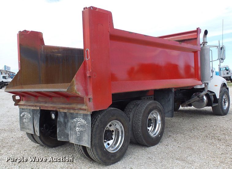 image for item DC2926 2006 Peterbilt 335  dump truck