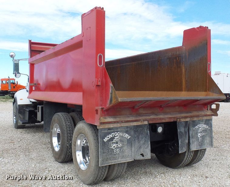 image for item DC2926 2006 Peterbilt 335  dump truck