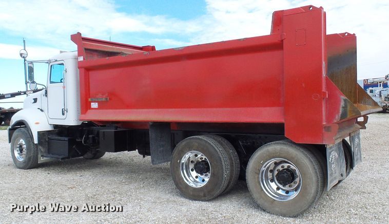 image for item DC2926 2006 Peterbilt 335  dump truck