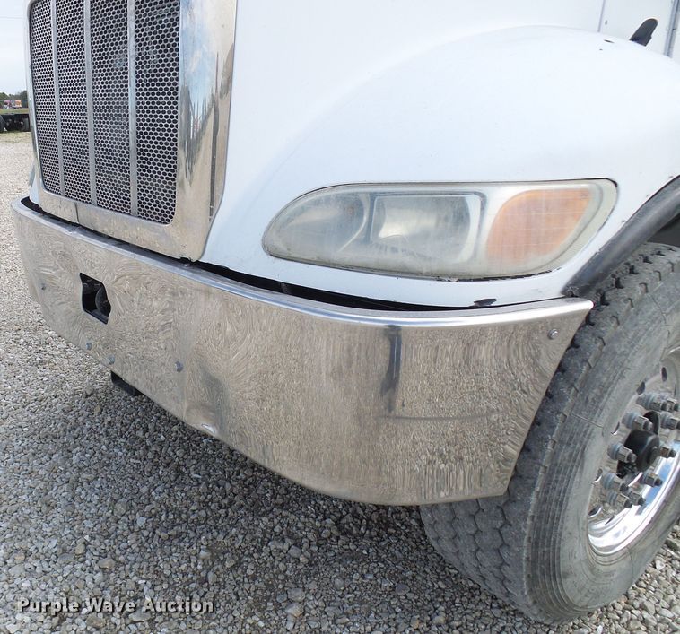 image for item DC2926 2006 Peterbilt 335  dump truck