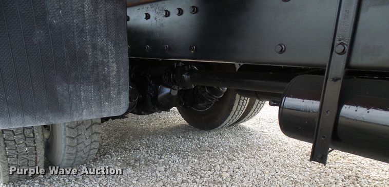 image for item DC2926 2006 Peterbilt 335  dump truck