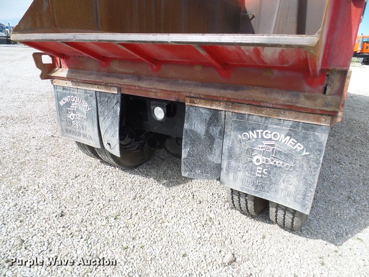 image for item DC2926 2006 Peterbilt 335  dump truck