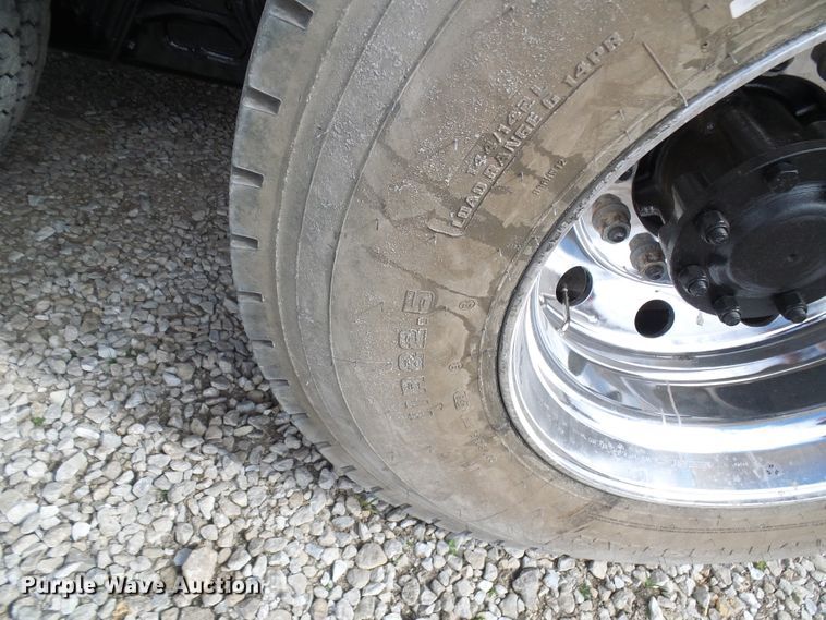 image for item DC2926 2006 Peterbilt 335  dump truck