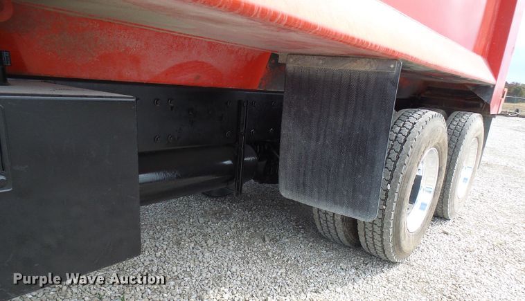 image for item DC2926 2006 Peterbilt 335  dump truck