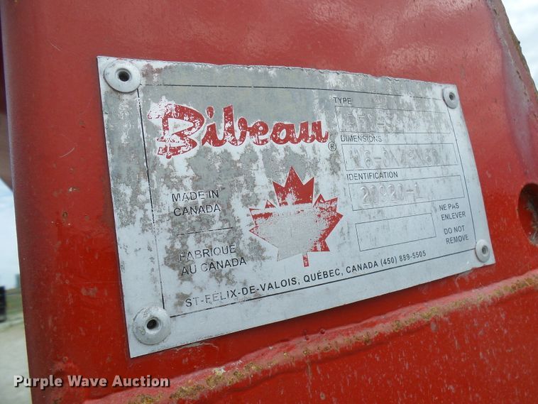 image for item DC2926 2006 Peterbilt 335  dump truck