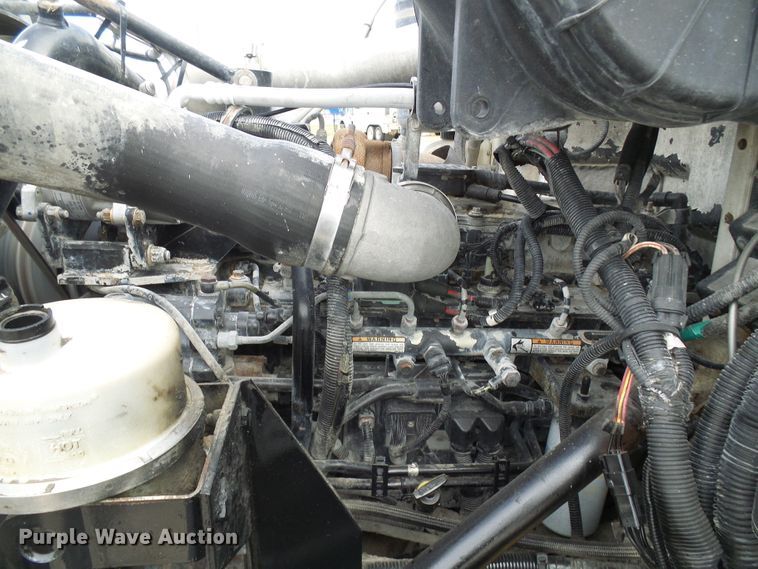 image for item DC2926 2006 Peterbilt 335  dump truck