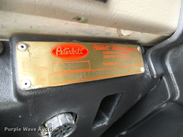 image for item DC2926 2006 Peterbilt 335  dump truck