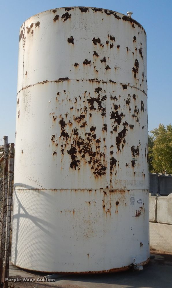 image for item DD6674 Fuel tank