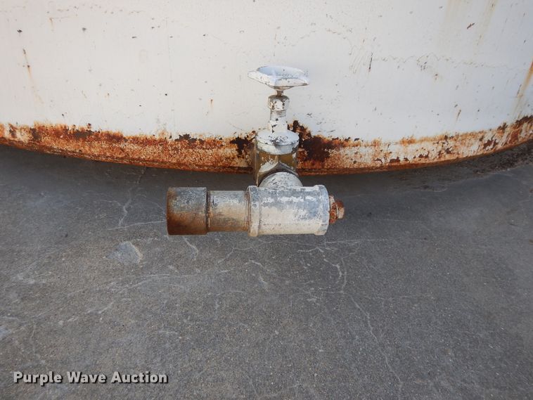 image for item DD6674 Fuel tank