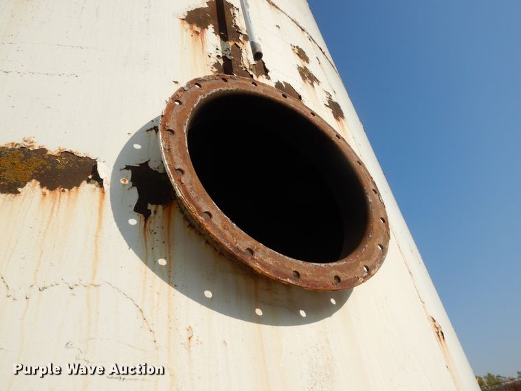 image for item DD6674 Fuel tank