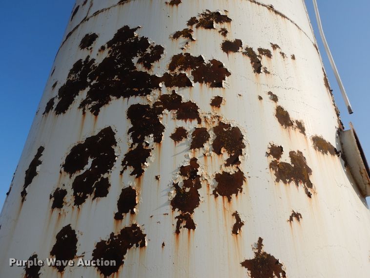 image for item DD6674 Fuel tank