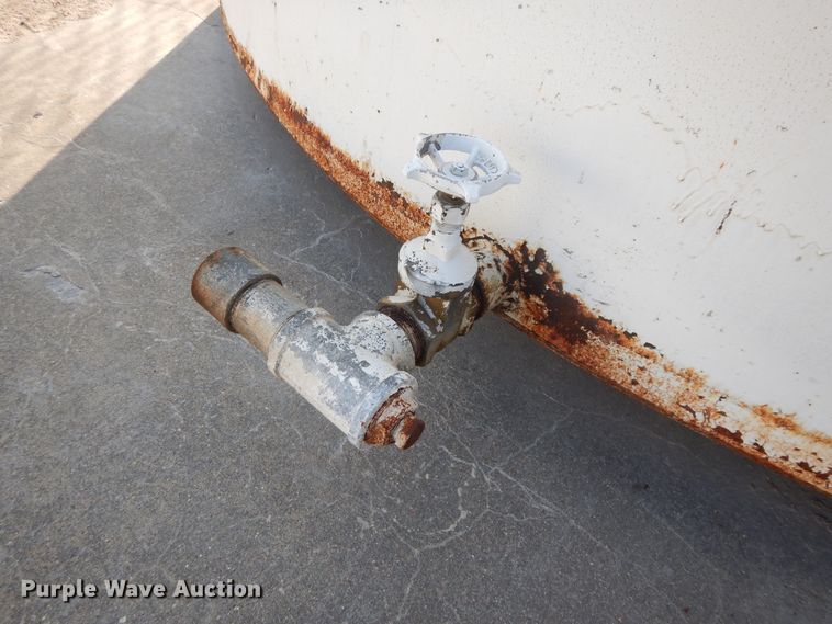 image for item DD6674 Fuel tank