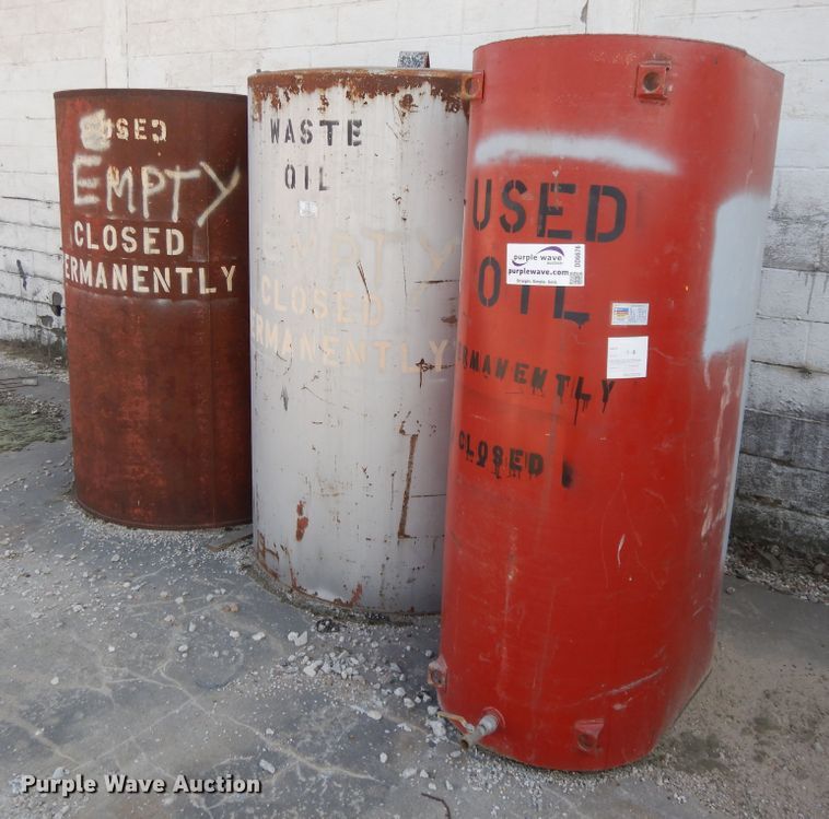 image for item DD6676 (3) tanks