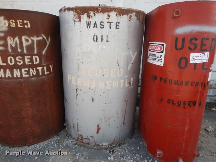 image for item DD6676 (3) tanks