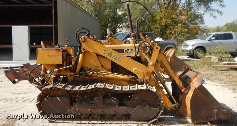 image for item DD6692 1965 Case 310G  track loader