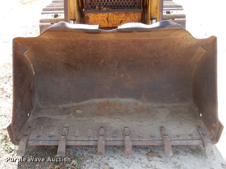 image for item DD6692 1965 Case 310G  track loader