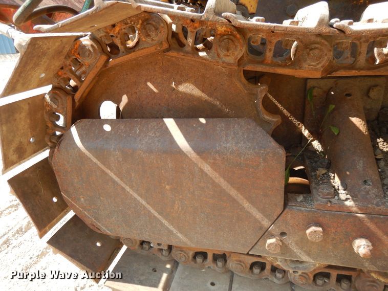 image for item DD6692 1965 Case 310G  track loader