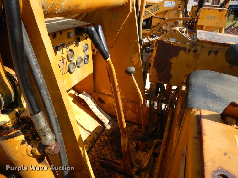 image for item DD6694 Case 350  track loader