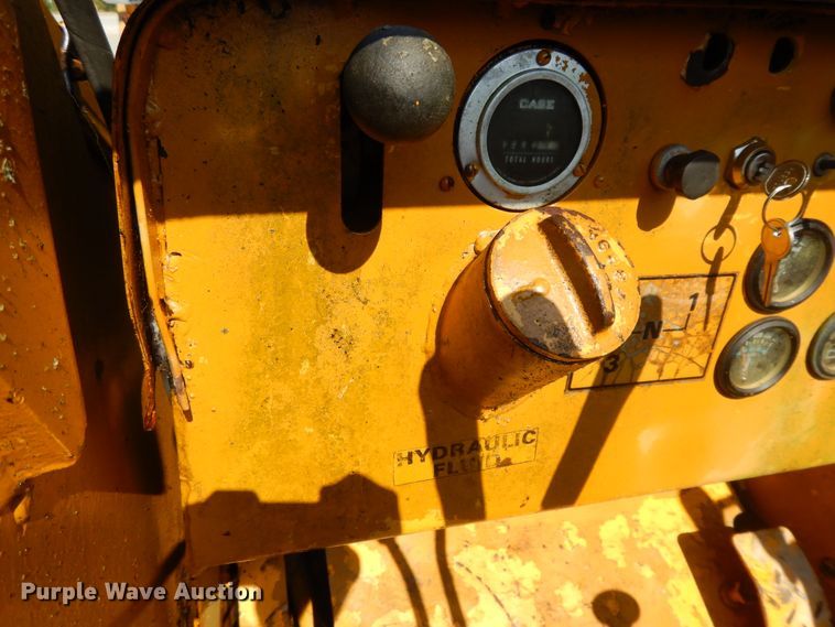 image for item DD6694 Case 350  track loader