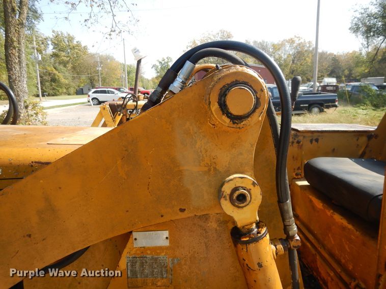 image for item DD6694 Case 350  track loader