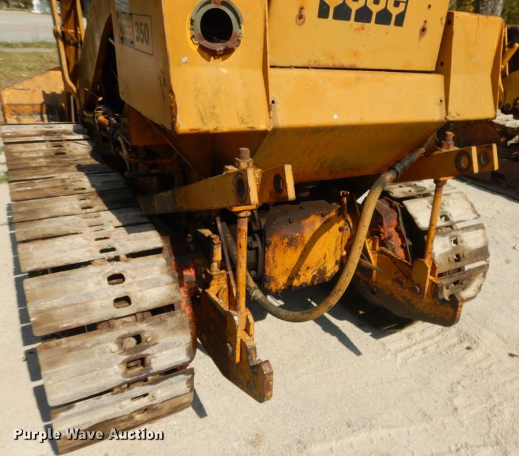 image for item DD6694 Case 350  track loader