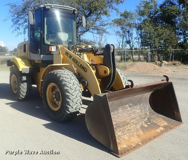 image for item DE0730 2003 New Holland W110  wheel loader