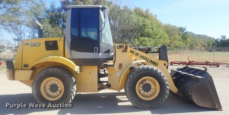 image for item DE0730 2003 New Holland W110  wheel loader