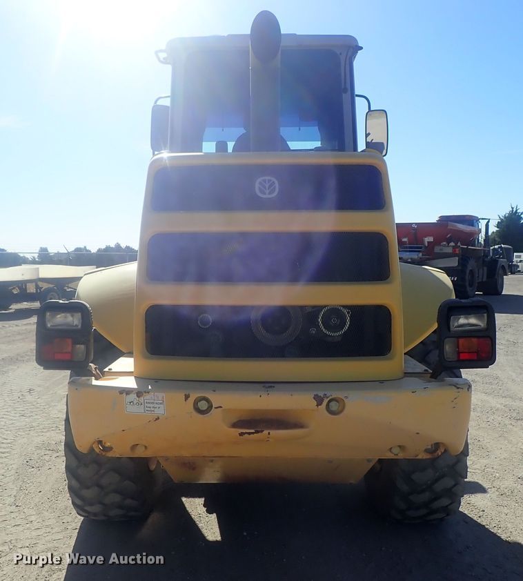 image for item DE0730 2003 New Holland W110  wheel loader