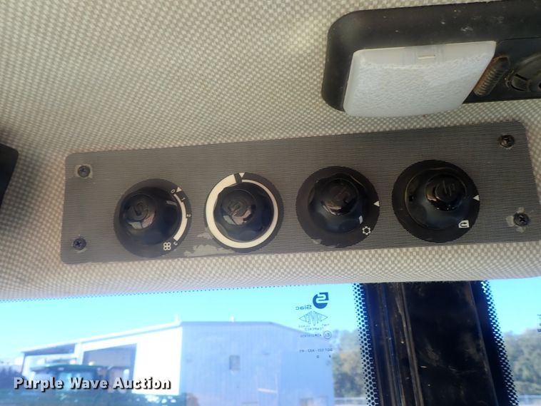 image for item DE0730 2003 New Holland W110  wheel loader