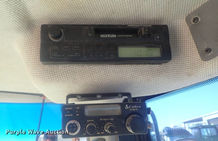 image for item DE0730 2003 New Holland W110  wheel loader