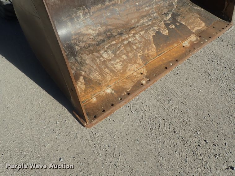 image for item DE0730 2003 New Holland W110  wheel loader