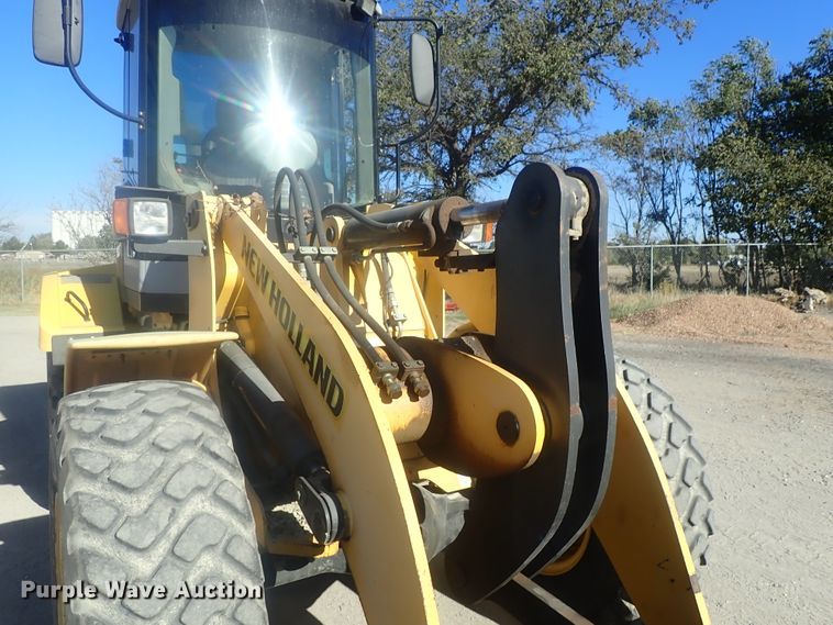 image for item DE0730 2003 New Holland W110  wheel loader