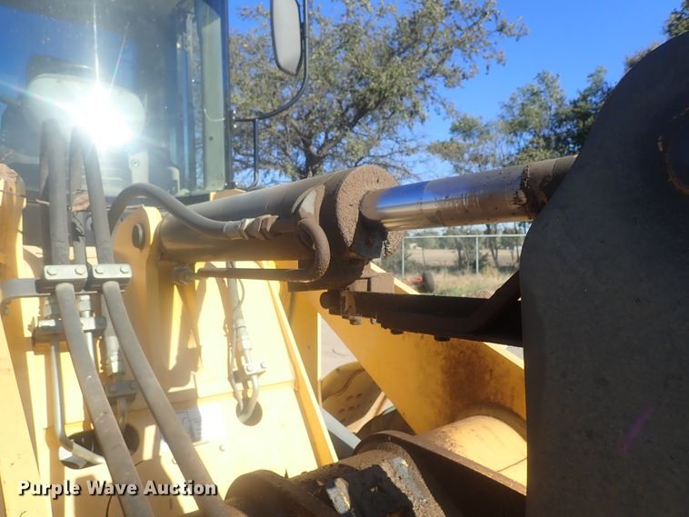 image for item DE0730 2003 New Holland W110  wheel loader