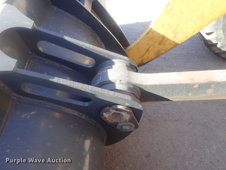 image for item DE0730 2003 New Holland W110  wheel loader