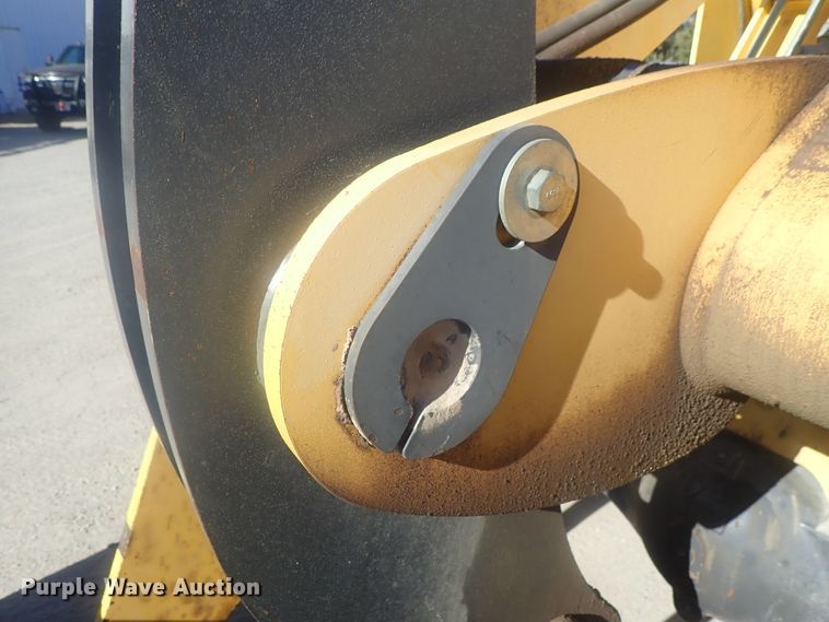 image for item DE0730 2003 New Holland W110  wheel loader