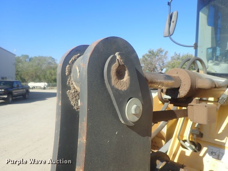 image for item DE0730 2003 New Holland W110  wheel loader