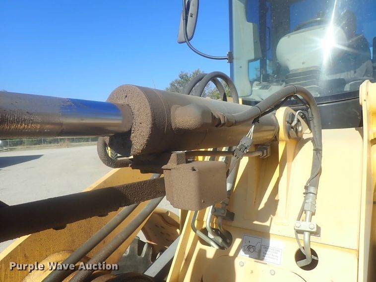 image for item DE0730 2003 New Holland W110  wheel loader